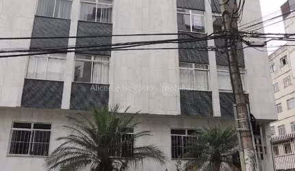 Apartamento com 03 quartos.  Vale do Ipê