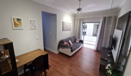Lindo apartamento a poucos metros do mar! Próximo da roda gigante