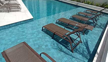 Apartamento à venda em Vila Prudente de frente à estação