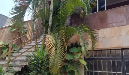 Casa super espaçosa em JD. Anália Franco Comercial ou residencial