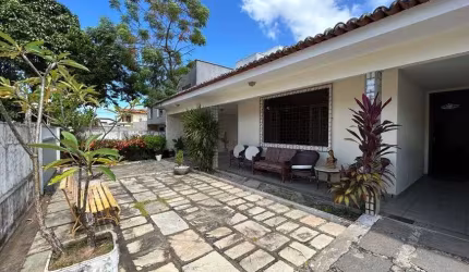 Casa padrão à Venda, Capim Macio, Natal, RN