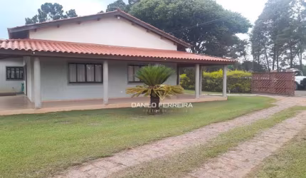 Chácara com 3 dormitórios à venda, 3287 m² por R$ 1.800.000,00 - Chácara Halter - Salto/SP