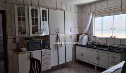 Casa com 2 dormitórios à venda, 90 m² por R$ 330.000,00 - Loteamento Terras de São Pedro e São Paulo - Salto/SP