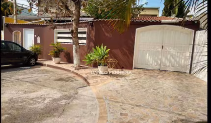 Casa com 7 dormitórios à venda, 204 m² por R$ 900.000,00 - Éden - Sorocaba/SP