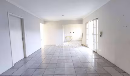 Casa com 3 dormitórios para alugar, 116 m² por R$ 6.000,00/mês - Chafariz - Itu/SP