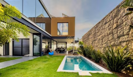 Casa com 4 dormitórios à venda, 300 m² por R$ 3.450.000,00 - Condomínio Villas do Golfe - Itu/SP