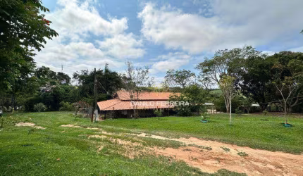 Sítio com 2 dormitórios à venda, 181500 m² por R$ 1.125.000,00 - Zona Rural - Itapetininga/SP