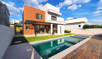 Casa com 4 dormitórios à venda, 327 m² por R$ 2.800.000 - Condomínio Villas do Golfe - Itu/SP