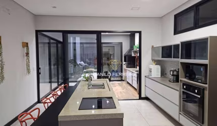 Casa com 3 dormitórios à venda, 212 m² por R$ 1.490.000,00 - Condomínio Lagos D'Icaraí - Salto/SP