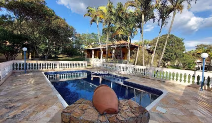 Casa com 3 dormitórios à venda, 237 m² por R$ 870.000,00 - Condomínio Zuleika Jabour - Salto/SP