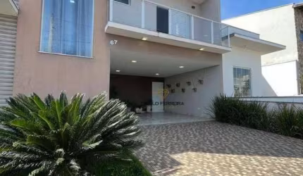 Casa com 3 dormitórios à venda, 110 m² por R$ 750.000,00 - Jardim Guarujá - Salto/SP