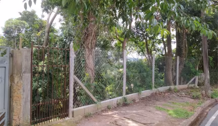 Terreno à venda em Jardim Meny - SP