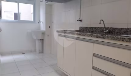 Apartamento com 2 quartos à venda em Estação - SP