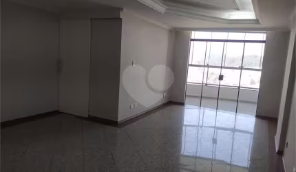 Apartamento com 4 quartos à venda em Centro - SP