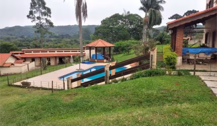 Chácara com 4 quartos à venda em Ibiúna - SP