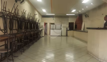 Salão Comercial para locação em Centro - SP