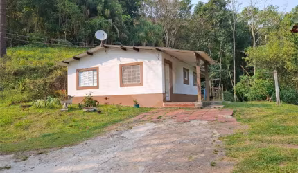 Sítio com 3 quartos à venda em Bairro Do Cambará - SP