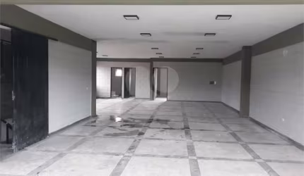 Salão Comercial para locação em Jardim Villaça - SP