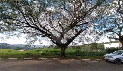 Terreno à venda em Taipas De Pedras (mailasqui) - SP