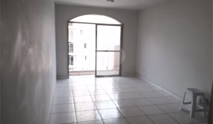 Apartamento com 3 quartos à venda em Vila Suzana - SP