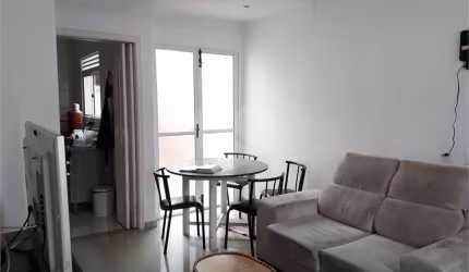Condomínio com 2 quartos à venda em Jardim Petrópolis - SP