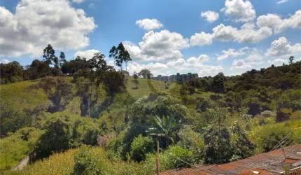 Terreno à venda em Jardim Ísis - SP