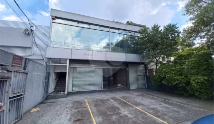 Prédio inteiro para locação em Jardim Londrina - SP