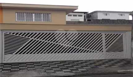 Casa com 4 quartos à venda em Jardim Ester Yolanda - SP