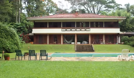 Casa com 4 quartos à venda em Granja Viana - SP