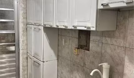 Condomínio com 1 quartos para locação em Jardim Santa Margarida - SP