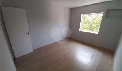 Sobrado com 2 quartos para locação em Jardim Da Glória - SP