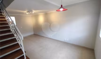 Condomínio com 2 quartos à venda em Jardim Guerreiro - SP