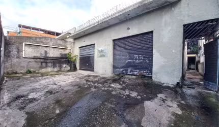 Salão Comercial para locação em Jardim Iracema - SP