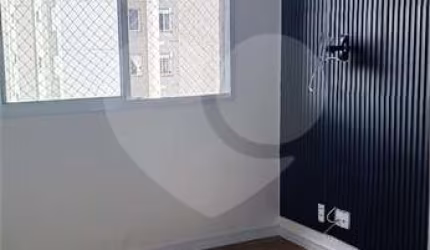 Apartamento com 2 quartos à venda ou para locação em Jardim Monte Alegre - SP