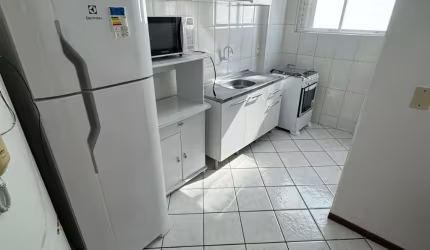 Apartamento sem mobília para aluguel Anual no centro de Balneário Camboriú