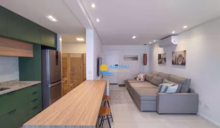 Apartamento à venda na Praia do Tombo, 2 Dormitórios, 2 Vagas.