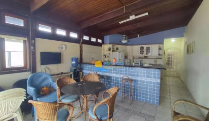 Cobertura com 3 dormitórios à venda, 140 m² por R$ 750.000,00 - Jardim Astúrias - Guarujá/SP