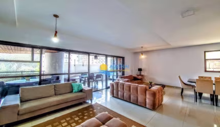 Apartamento com 4 dormitórios à venda, 195 m² por R$ 1.500.000,00 - Pitangueiras - Guarujá/SP