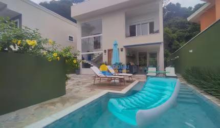 Casa à venda, 250 m² por R$ 2.500.000,00 - Balneário Praia do Pernambuco - Guarujá/SP