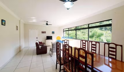 Apartamento com 3 dormitórios à venda, 120 m² por R$ 640.000,00 - Pitangueiras - Guarujá/SP