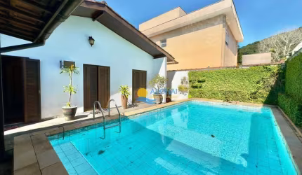 Casa com 3 dormitórios à venda, 135 m² por R$ 950.000,00 - Balneário Praia do Pernambuco - Guarujá/SP