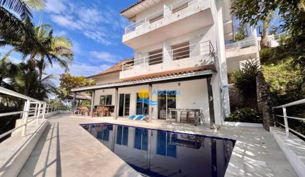 Casa com 4 dormitórios à venda, 540 m² por R$ 5.000.000,00 - Enseada - Guarujá/SP