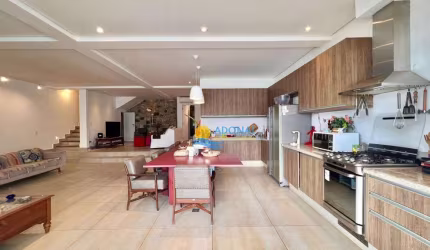 Casa com 3 dormitórios à venda, 240 m² por R$ 3.200.000,00 - Enseada - Guarujá/SP