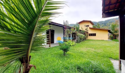 Casa com 6 dormitórios à venda, 168 m² por R$ 1.300.000,00 - Jardim Guaiuba - Guarujá/SP