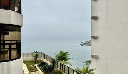 Apartamento com 3 dormitórios à venda, 130 m² por R$ 760.000,00 - Enseada - Guarujá/SP