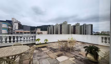 Cobertura com 3 dormitórios à venda, 318 m² por R$ 550.000,00 - Enseada - Guarujá/SP
