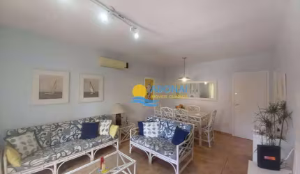 Apartamento com 2 dormitórios à venda, 72 m² por R$ 480.000,00 - Enseada - Guarujá/SP