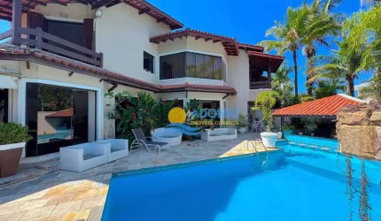 Casa com 6 dormitórios à venda, 385 m² por R$ 2.000.000,00 - Balneário Praia do Pernambuco - Guarujá/SP