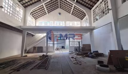 Barracão / Galpão / Depósito à venda na Rua do Bonfim, 369, São Cristóvão, Rio de Janeiro, 800 m2 por R$ 2.100.000