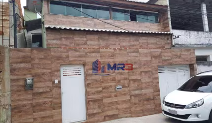 Casa com 6 quartos à venda na Estrada dos Bandeirantes, 3480, Taquara, Rio de Janeiro, 170 m2 por R$ 400.000